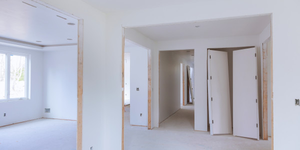 Pintar Fachadas de Casas Unifamiliares / Chalets Sant Vicenç dels Horts · Pintar Construcción Obra Nueva