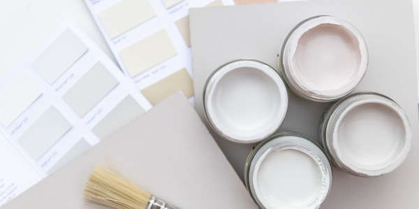Pintar Fachadas de Casas Unifamiliares / Chalets Sant Vicenç dels Horts · Pintura para Pintar Viviendas y Edificios Residenciales