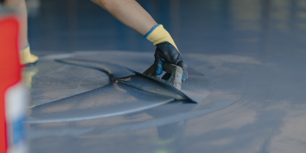 Pintar Fachadas de Casas Unifamiliares / Chalets Sant Vicenç dels Horts · Pintura y Pavimentos para Pintar Garajes y Parkings