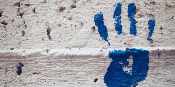 Pintar Fachadas de Empresas / Negocios / Locales Comerciales Sant Vicenç dels Horts · Limpieza, Borrado y Eliminado de Grafiti / Pintura Antigrafiti