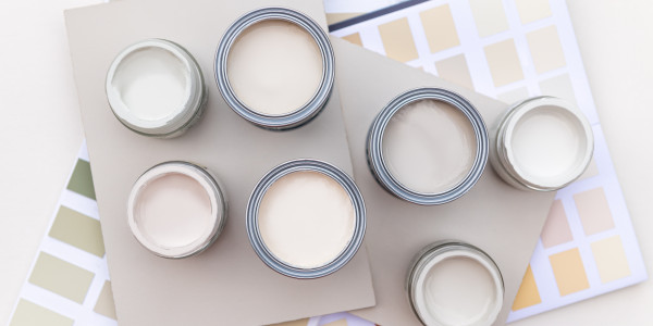 Pintar Fachadas y Patios de Luces de Comunidades Vecinos / Propietarios Cabrils · Pintura para Pintar Viviendas y Edificios Residenciales